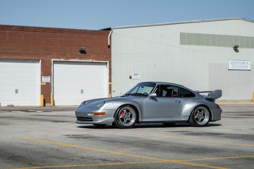 Porsche 911: “Huyền thoại sống, thước đo vàng” của làng xe thể thao Thế giới (phần I) ảnh 16