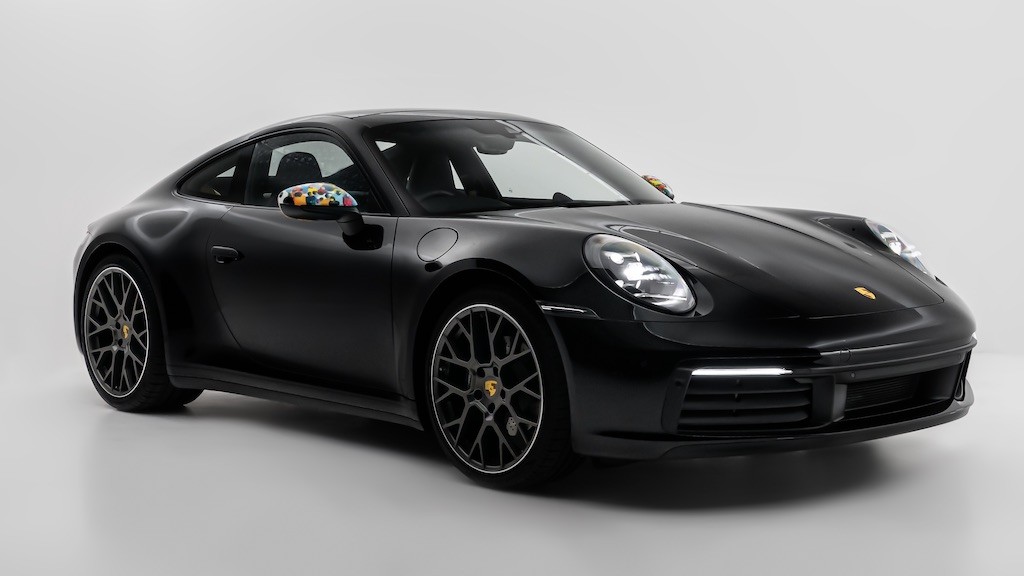 Không chỉ nhờ hãng cá nhân hoá, bạn còn có thể tự “thửa riêng” Porsche 911 bằng chính đôi tay mình! ảnh 2
