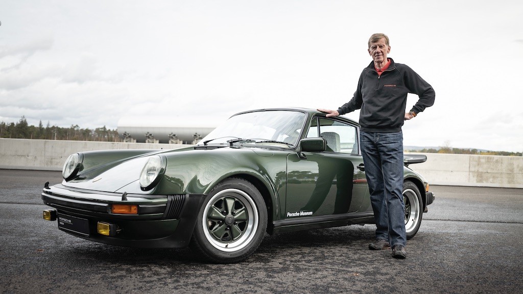 Từng bất bại trên đường đua, huyền thoại rally Walter Röhrl có gì để nói về mọi thế hệ của Porsche 911 Turbo? ảnh 2