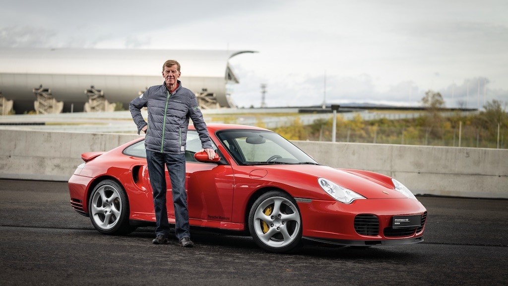 Từng bất bại trên đường đua, huyền thoại rally Walter Röhrl có gì để nói về mọi thế hệ của Porsche 911 Turbo? ảnh 6