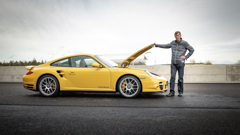 Từng bất bại trên đường đua, huyền thoại rally Walter Röhrl có gì để nói về mọi thế hệ của Porsche 911 Turbo? ảnh 7
