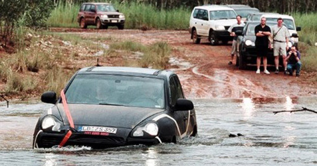 20 năm Porsche Cayenne: từ “kẻ thứ ba” tới người cứu rỗi hãng xe Đức ảnh 11