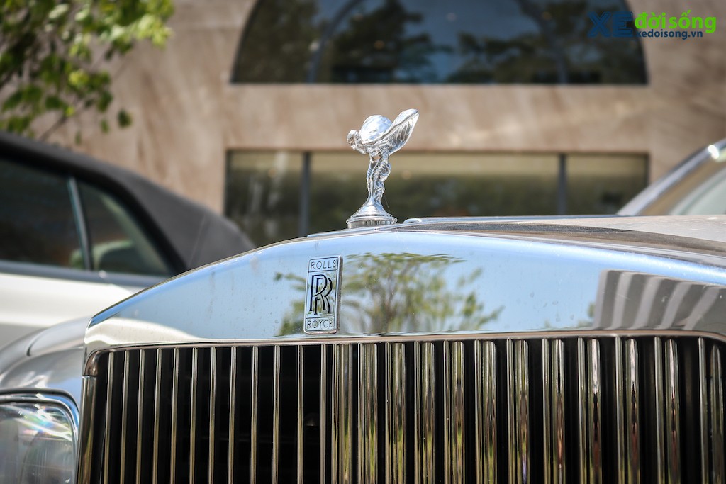 Ngắm “Tổng lãnh thiên thần bạc” Rolls-Royce Silver Seraph đầy uy nghi 20 năm tại Việt Nam ảnh 12