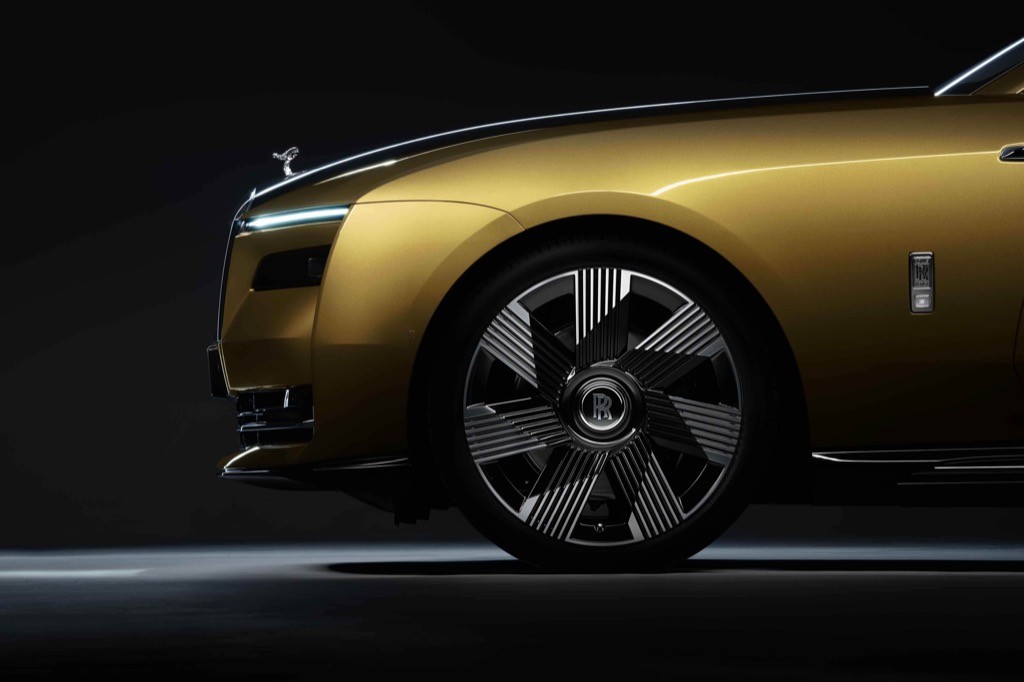 Rolls-Royce Spectre chính thức “trình làng”, khởi động kỷ nguyên xe điện siêu sang Anh Quốc ảnh 9