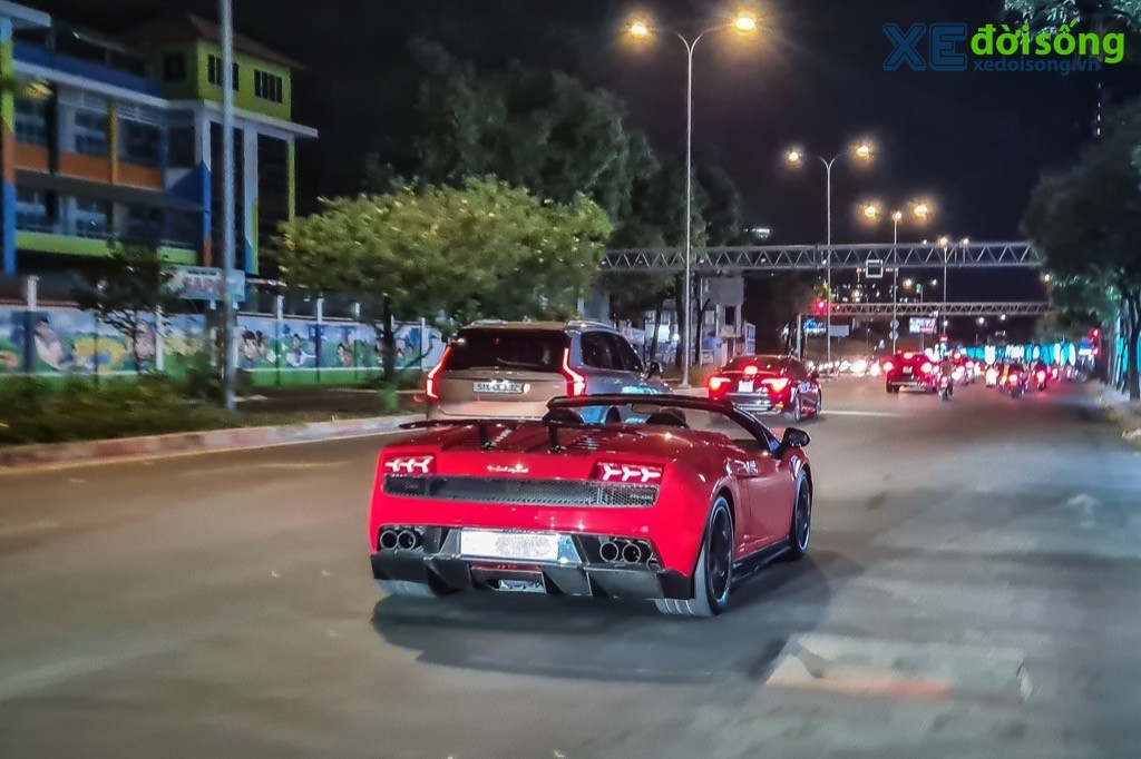 Bắt gặp siêu xe Lamborghini Gallardo Performante Spyder thứ 2 bất ngờ xuất hiện ở Việt Nam ảnh 4
