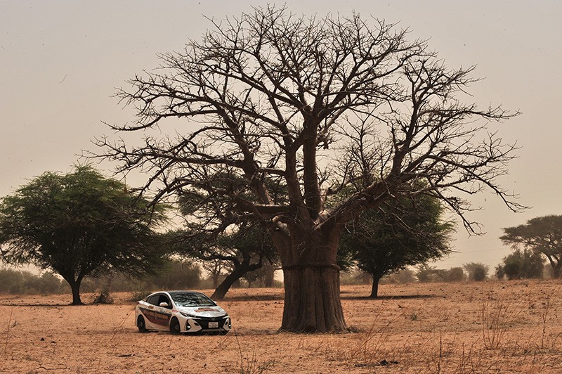 Ấn tượng hành trình Toyota Prius PHV vượt sa mạc Sahara ảnh 13