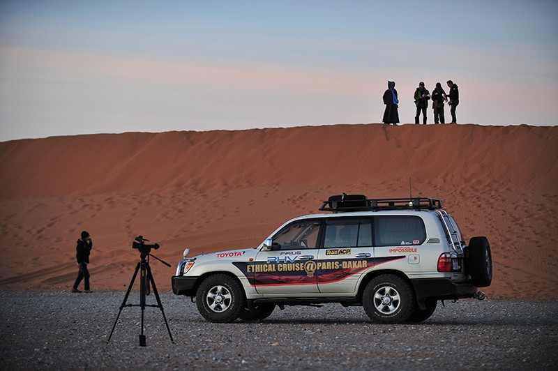 Ấn tượng hành trình Toyota Prius PHV vượt sa mạc Sahara ảnh 23