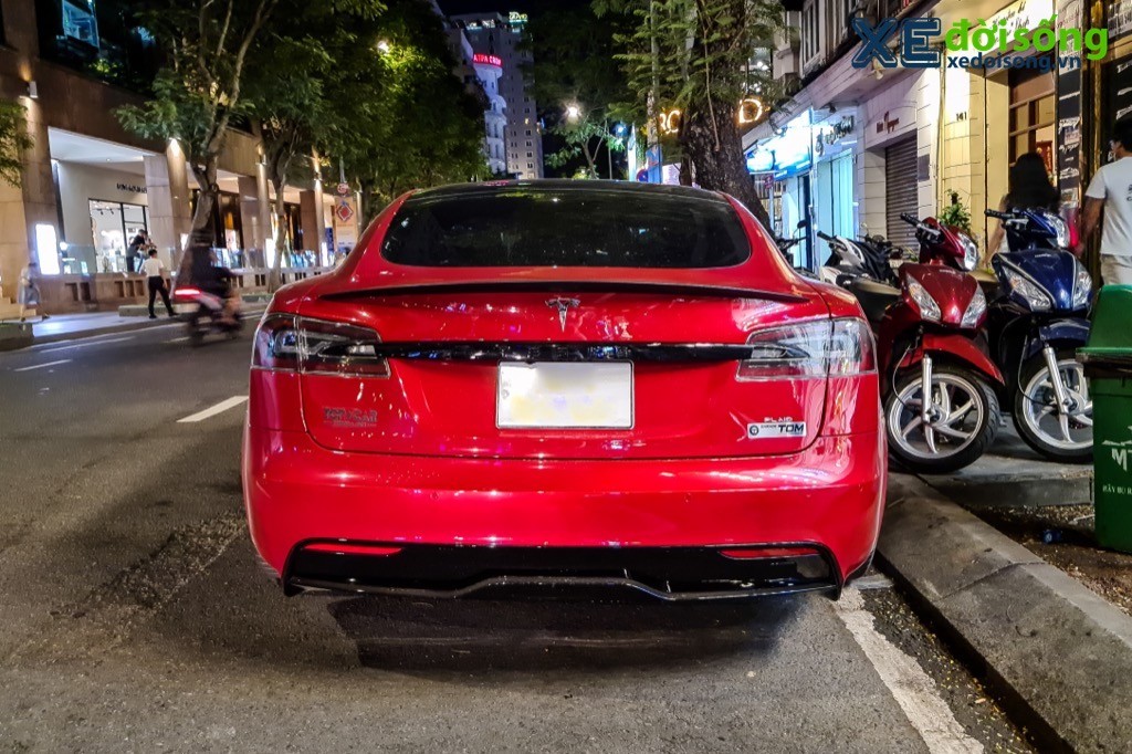 Siêu sedan điện thuần Tesla Model S Plaid bất ngờ xuất hiện Sài Gòn ảnh 9