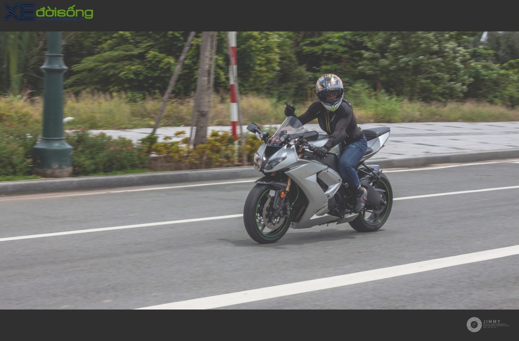 Nữ biker 9X Tô Cẩm Linh chia sẻ niềm đam mê Superbike ảnh 2