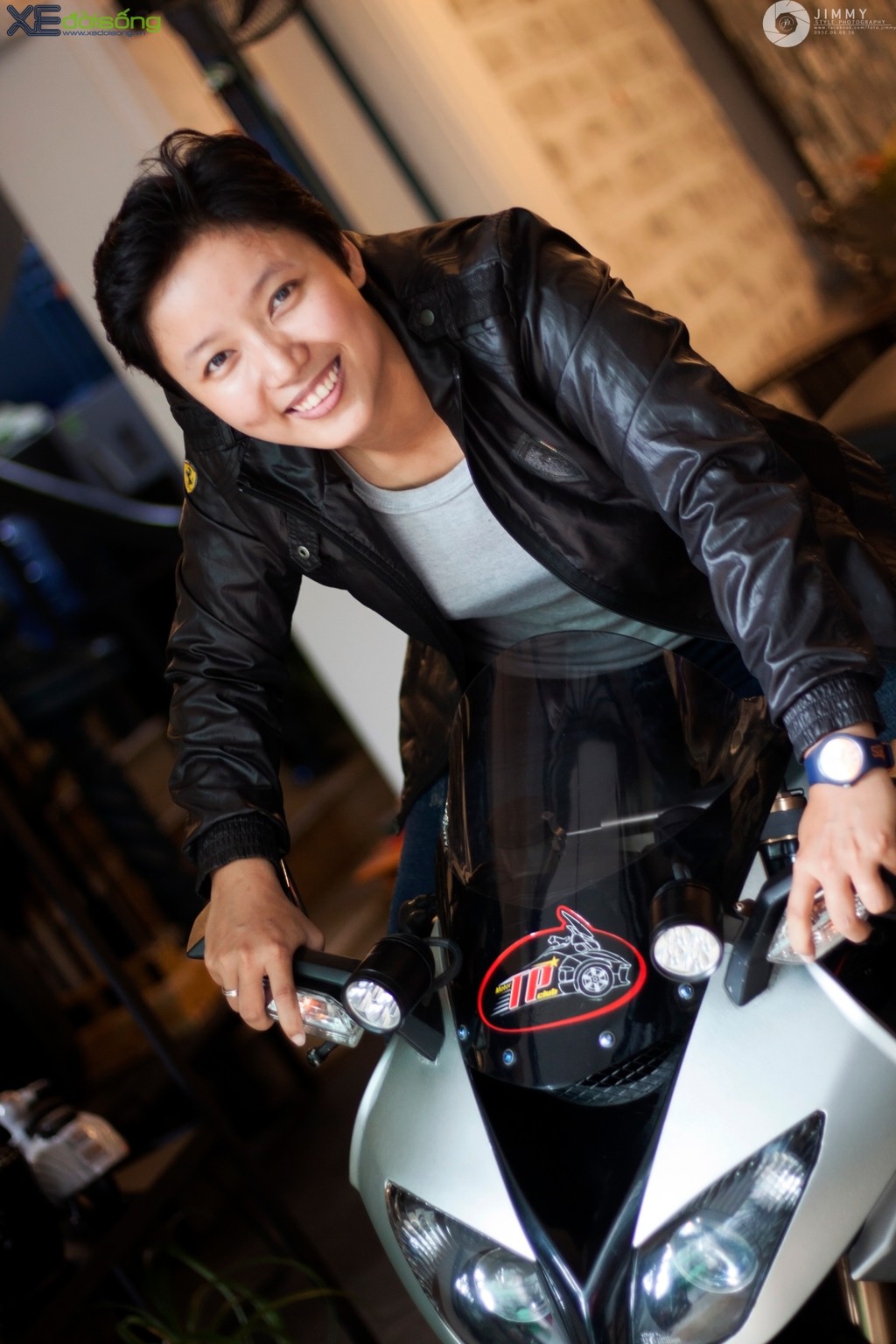 Nữ biker 9X Tô Cẩm Linh chia sẻ niềm đam mê Superbike ảnh 7