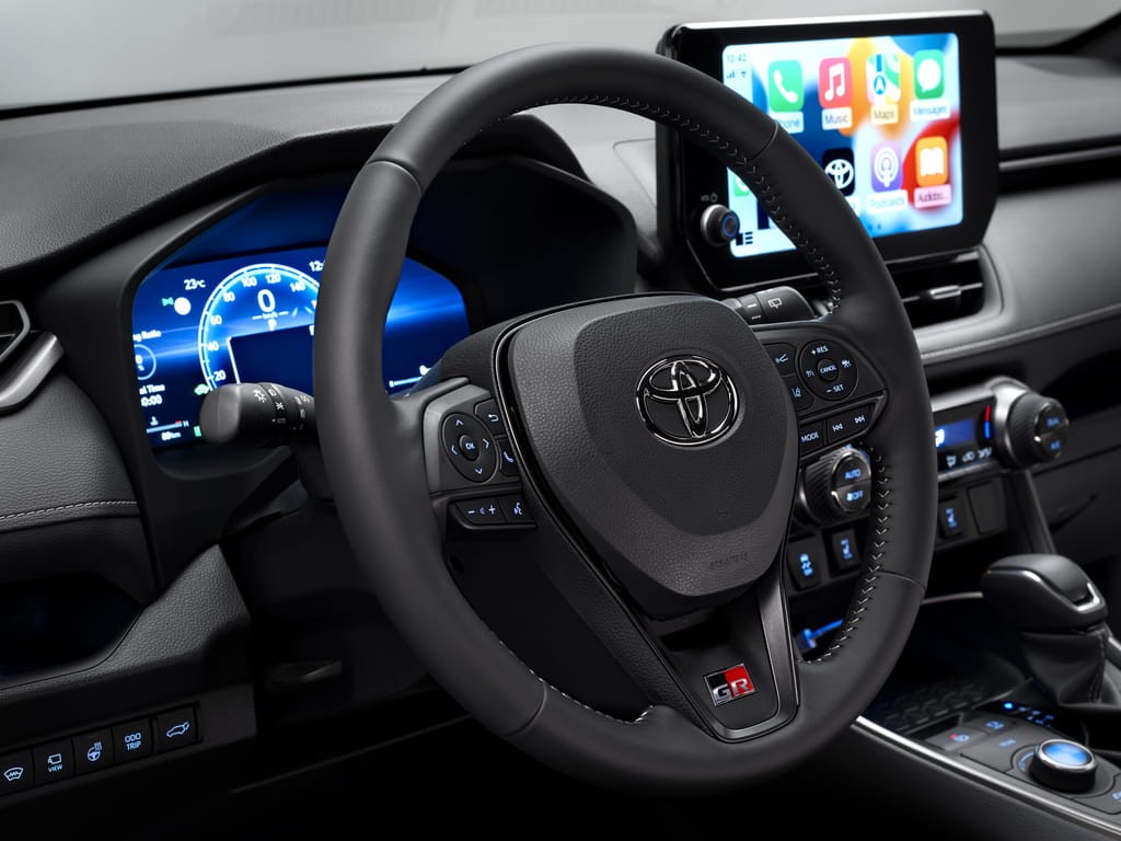 Toyota RAV4 GR Sport đậm chất thể thao cùng hệ thống treo tinh chỉnh lại cải thiện cảm giác lái ảnh 4