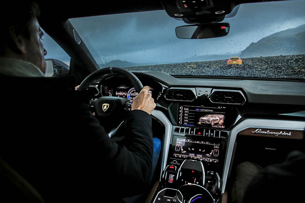 Trải nghiệm Lamborghini URUS nơi “Thiên đường hạ giới” Iceland ảnh 18