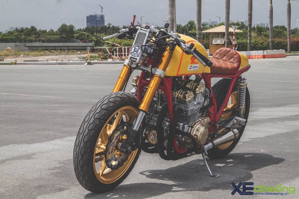 Honda CB750F độ cafe racer cực chất với tông vàng cam Repsol ở Sài Gòn ảnh 3