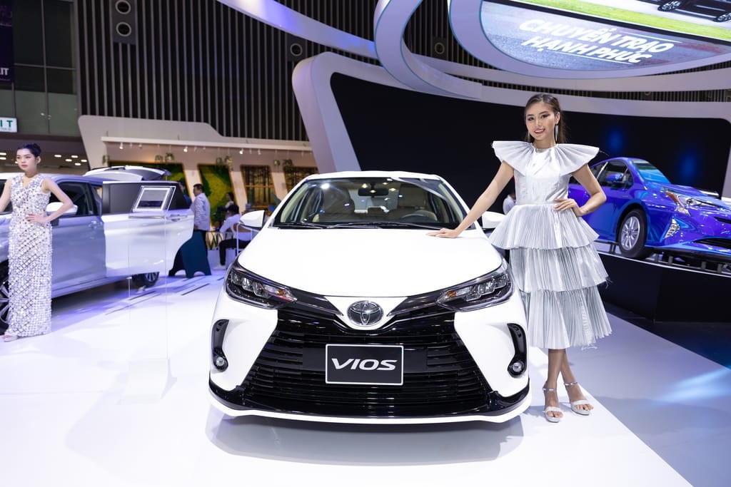 Ngoài bZ4X là tâm điểm, Toyota cũng thể hiện sự chuyển mình tại Triển lãm Ô tô Việt Nam 2022 ảnh 10