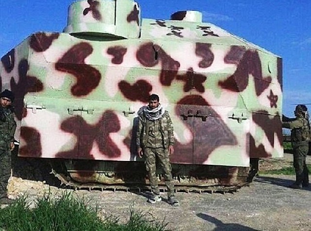 Xem xe bọc thép tự chế siêu dị của ISIS tại Iraq ảnh 3
