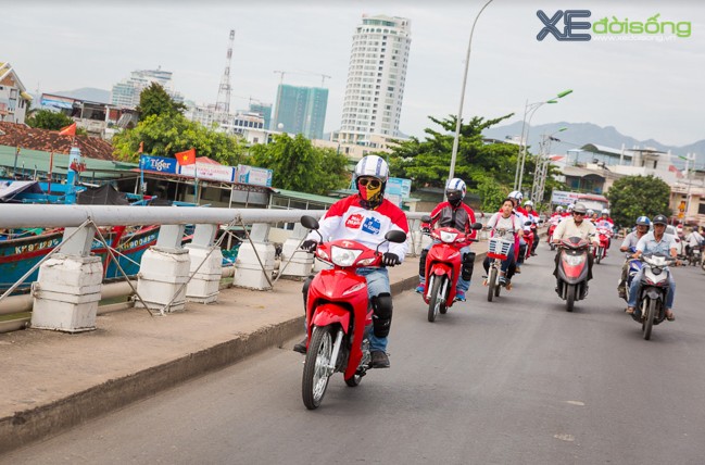 Honda Wave Alpha 110cc chạy 100 km chỉ tốn 1 lít xăng ở Việt Nam? ảnh 1
