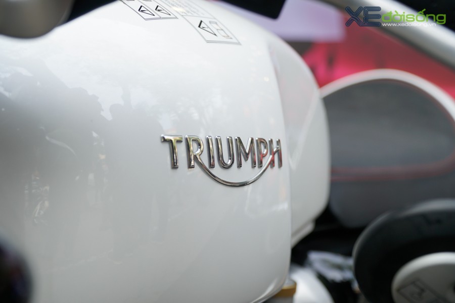 Triumph, Royal Enfield tích cực tiếp cận khách hàng trước khi khai trương đại lý ở Hà Nội  ảnh 10