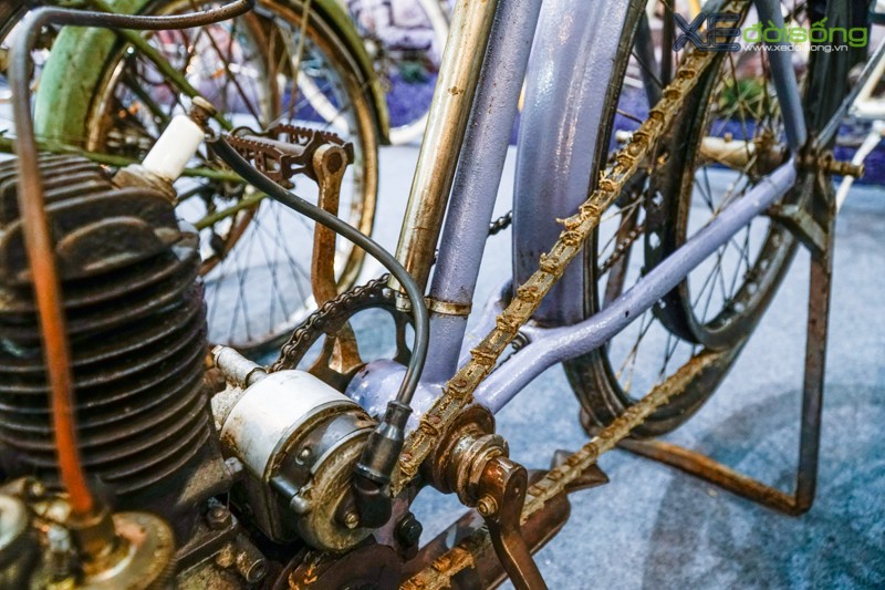 Cận cảnh xe đạp Pháp cổ Alcyon 1910 giá ngang xe hơi ở Hà Nội ảnh 6