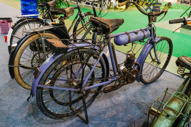 Cận cảnh xe đạp Pháp cổ Alcyon 1910 giá ngang xe hơi ở Hà Nội ảnh 3