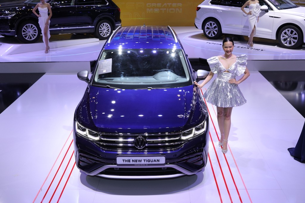Volkswagen Tiguan Allspace tái xuất hiện tại Việt Nam với bản facelift mới, giá từ 1,999 tỷ đồng ảnh 2