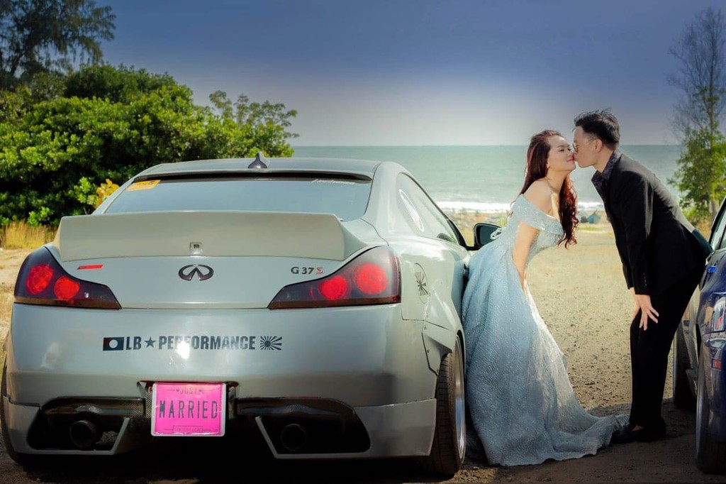 Bộ ảnh cưới hạnh phúc cùng xe thể thao JDM của chú rể Hải Phạm Wit Tuning ảnh 7