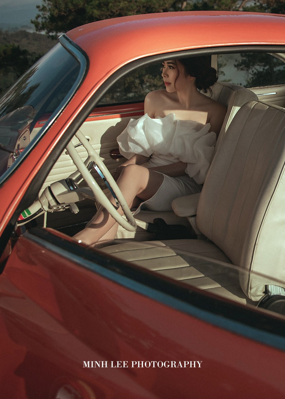Xe cổ Volkswagen Karmann Ghia đẹp lãng mạn cùng cặp uyên ương trong sớm mây Đà Lạt ảnh 8