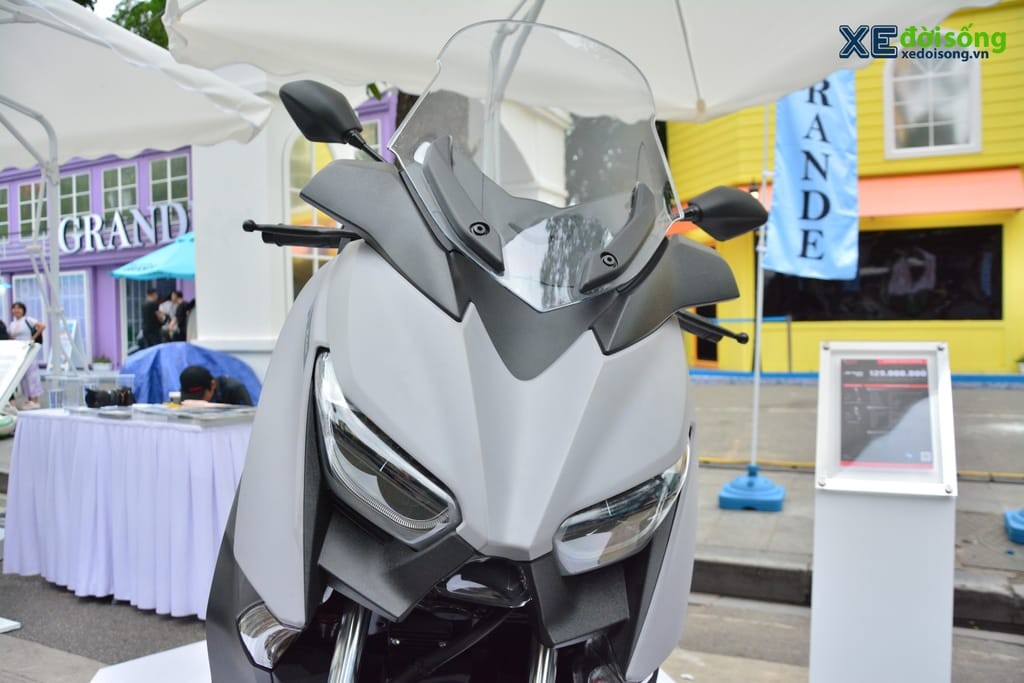 Chi tiết mẫu maxi-scooter Yamaha XMAX 300 vừa mở bán tại Việt Nam với giá 129 triệu đồng ảnh 4