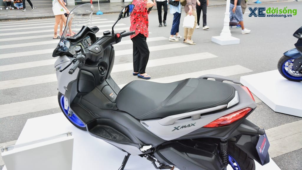 Chi tiết mẫu maxi-scooter Yamaha XMAX 300 vừa mở bán tại Việt Nam với giá 129 triệu đồng ảnh 3