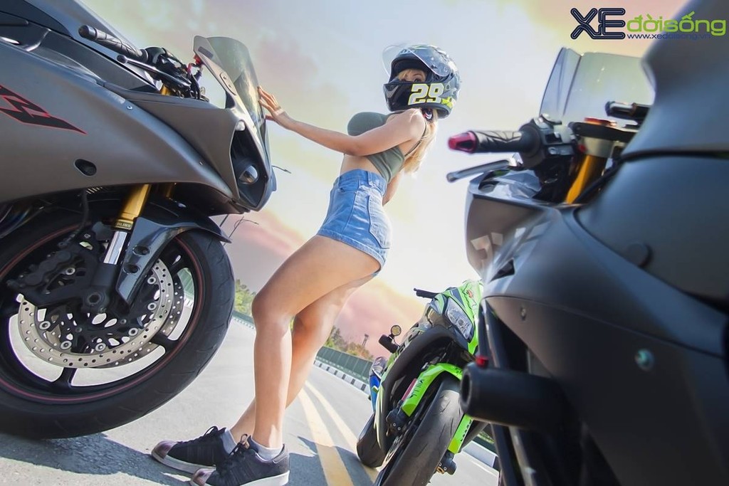 Teen girl Sài Thành cá tính bên siêu mô tô Kawasaki ZX10R và Yamaha R1  ảnh 1