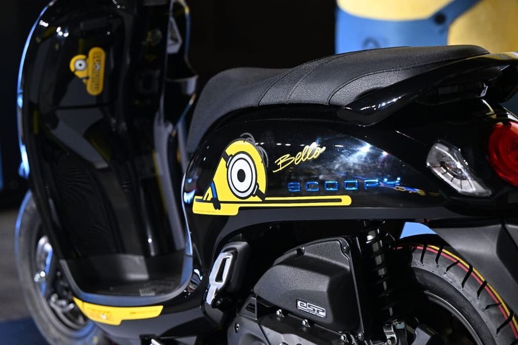 xedoisong_honda_scoopy_minion_limited_edition--7-.jpg (75 KB)