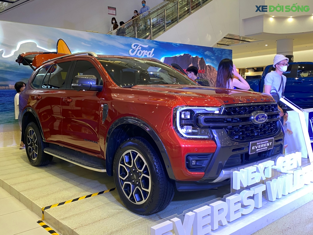 Hình ảnh Ford Everest Wildtrak lần đầu có mặt tại Hà Nội  sắp chào bán