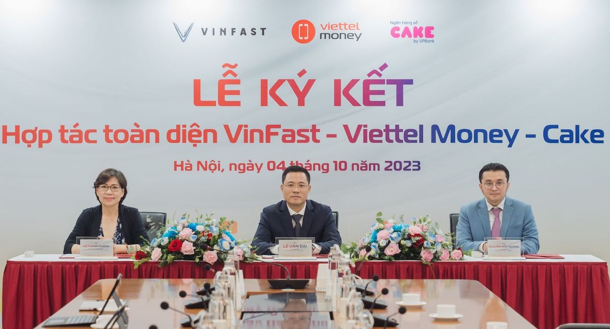 vinfast-hop-tac-cake-by-vpbank-va-viettel-money-1.jpg (101 KB)