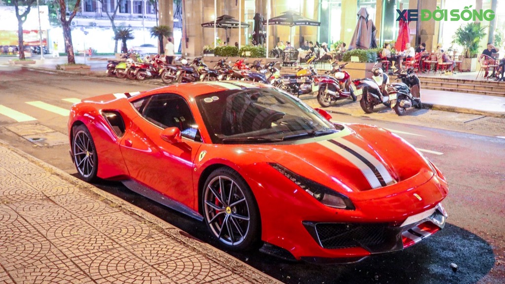 Siêu xe Ferrari Portofino M độc nhất Việt Nam của đại gia Sài thành